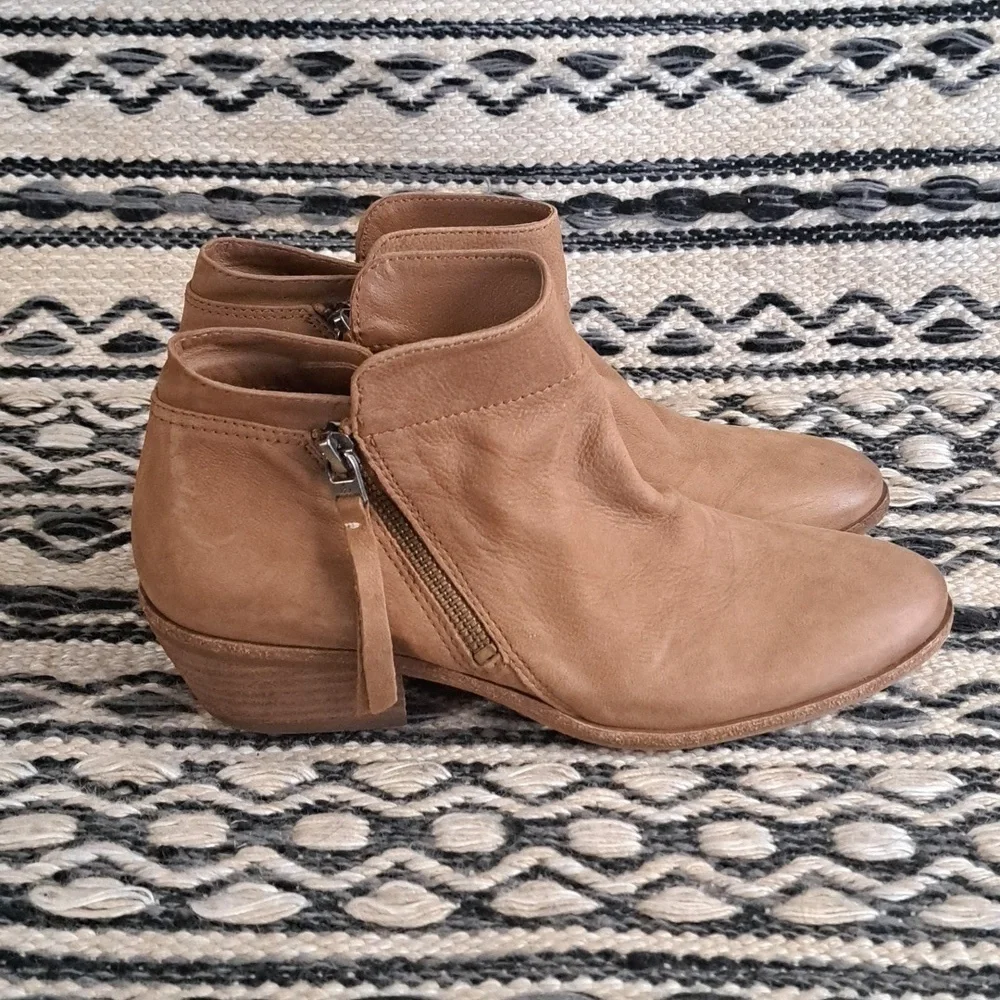 SAM EDELMAN TUCKER LEATHER BOOTIE SIZE WOMAN'S 8